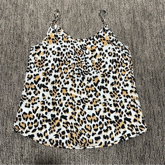 Aritzia Babaton Satin Cheetah Print Tank Top - Picture 1 of 10